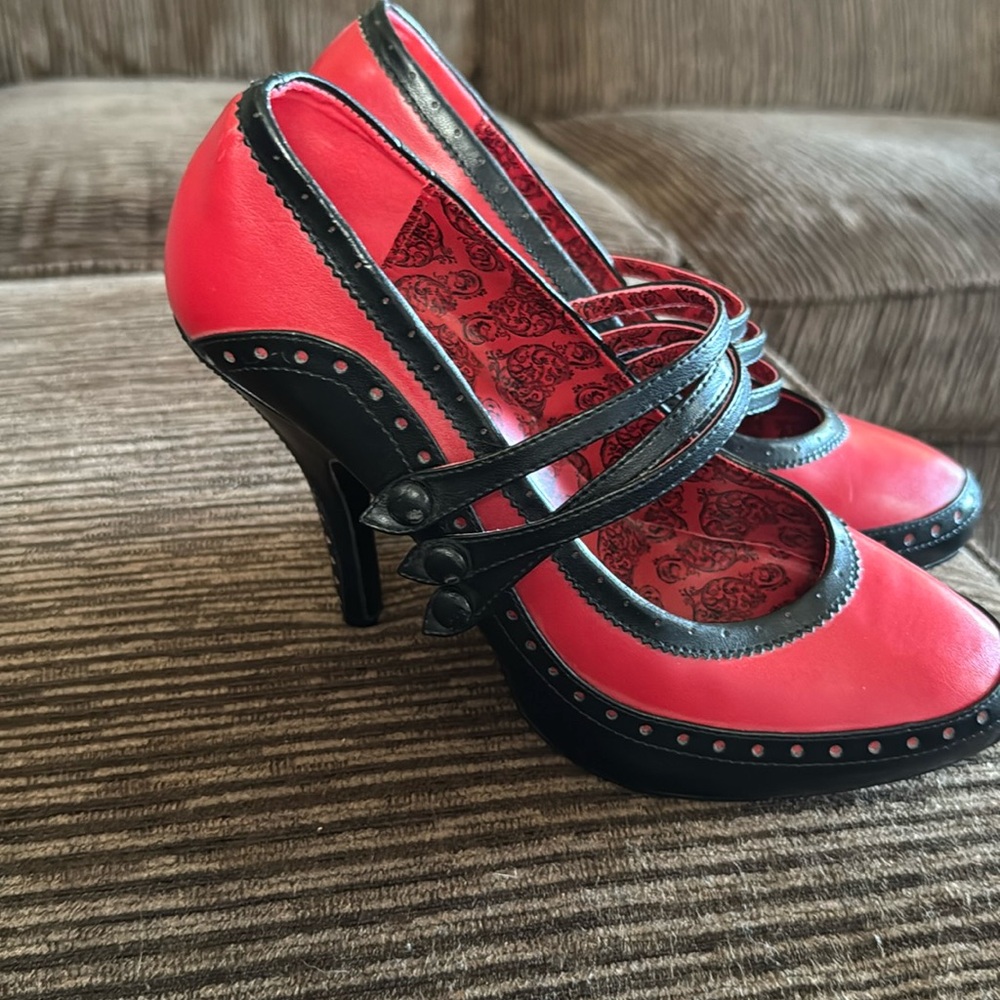 Bordello 3 Strap Platform Heels